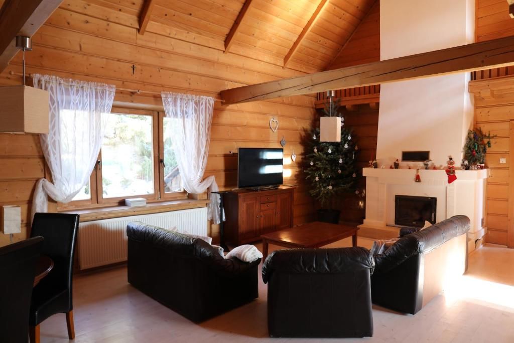 Виллы VILLA LUPUS Устшики-Дольне